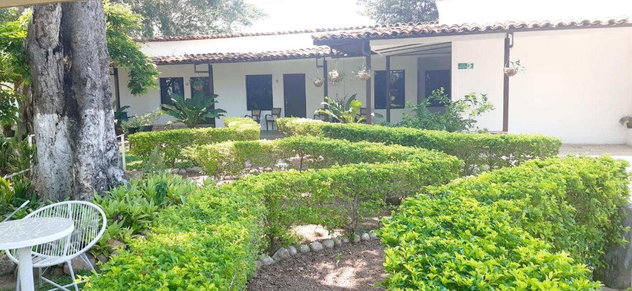 Hotel Jardin De Las Marias Suchitoto Luaran gambar